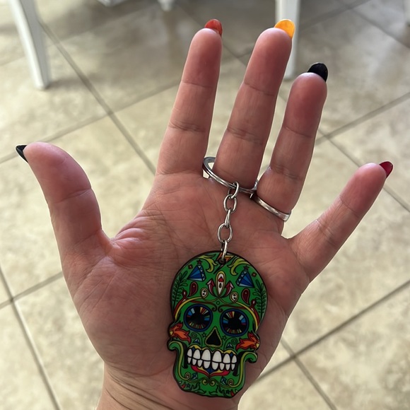 ⚫️Sugar Skull Keychain #2, with keyring, day of the dead, NWT/BOUTIQUE - Picture 3 of 3